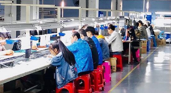 四个行业月薪过万,但很 缺人 ,找工作的不妨试试,待遇很好